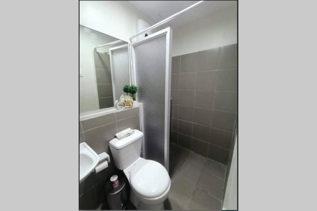 Condo Unit In Camella Manors Баколод Екстериор снимка