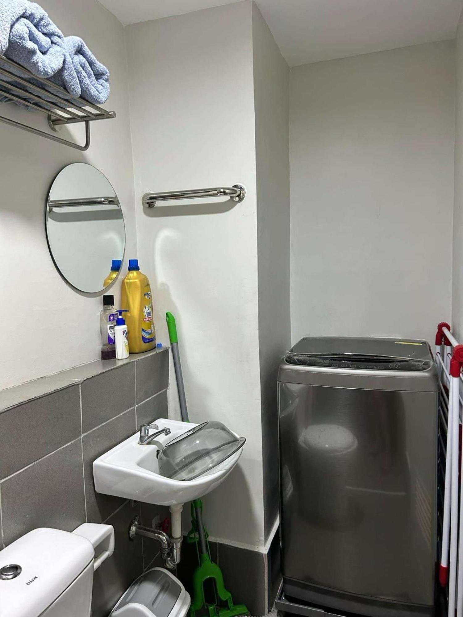 Condo Unit In Camella Manors Баколод Екстериор снимка