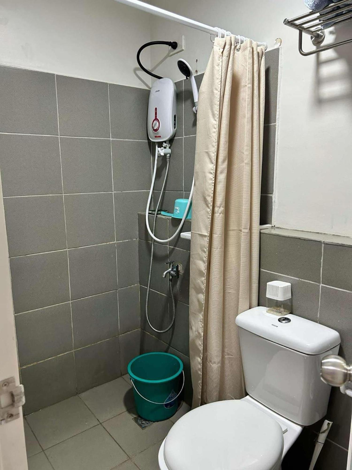 Condo Unit In Camella Manors Баколод Екстериор снимка